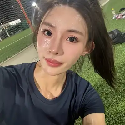 龙华铭